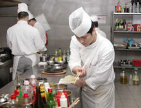 专业四川小黄片链接下载设备厂为你揭示打荷岗位和切配岗位之间的分工和协作